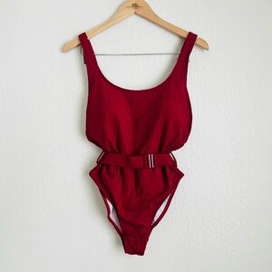 🆕 Belted One-piece Swimsuit Wine Women Medium